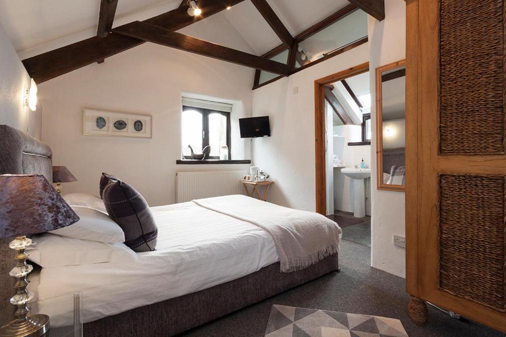 Penvith Barns Bed & Breakfast Looe Exterior photo